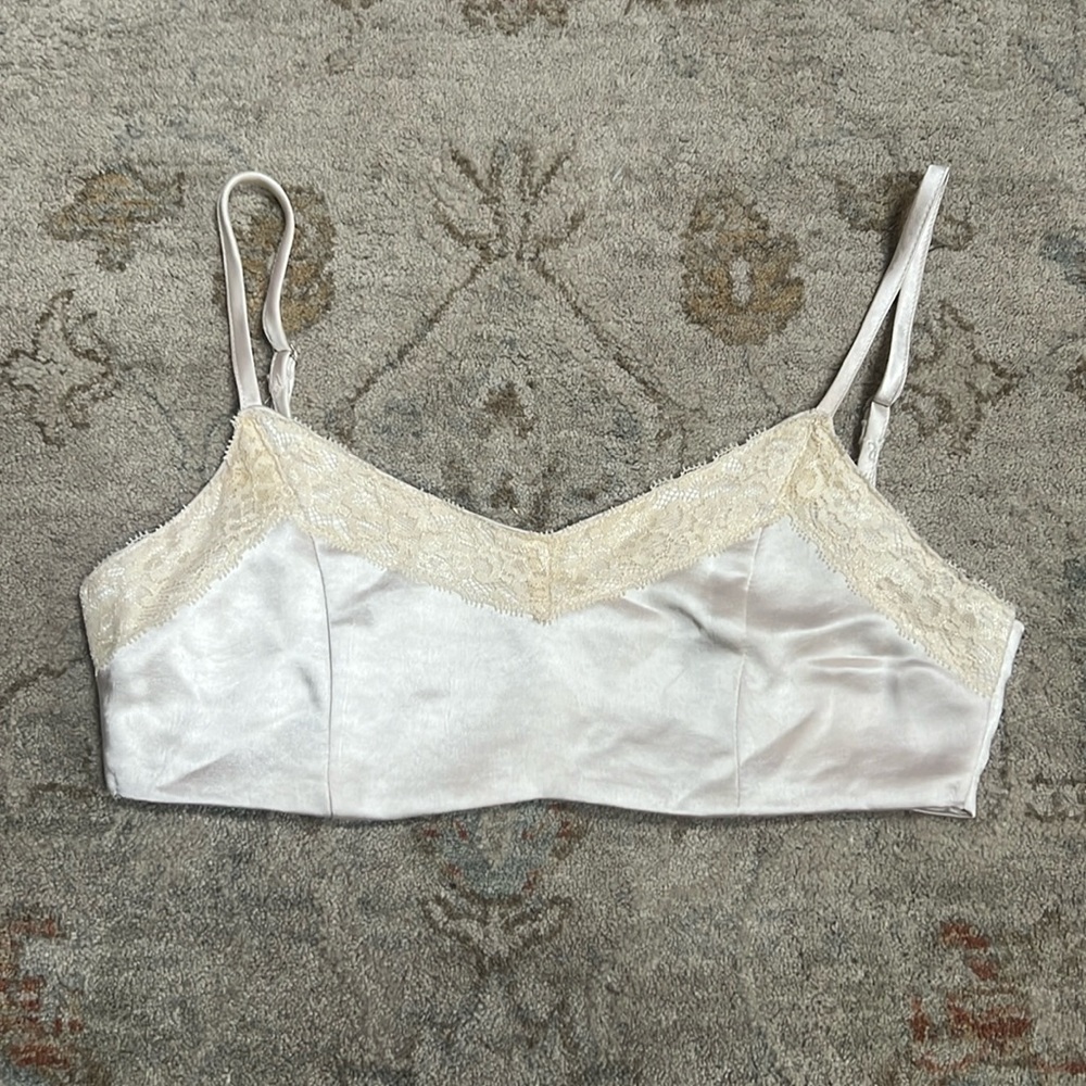 Motel rocks crop tank, lace on top, adjustable straps, satin materiel